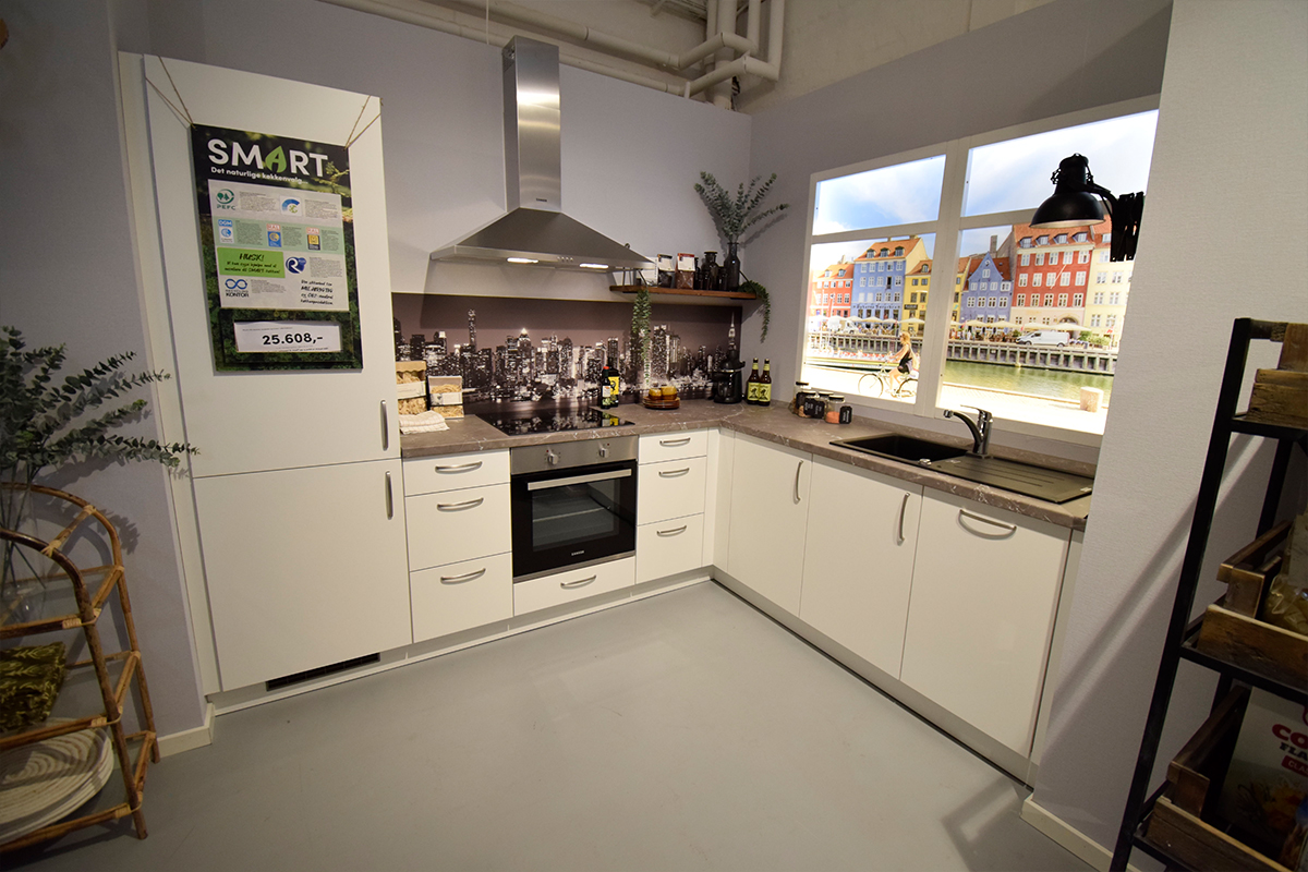 Udstillingskøkken til salg i Vordingborg Køkkenet Valby
