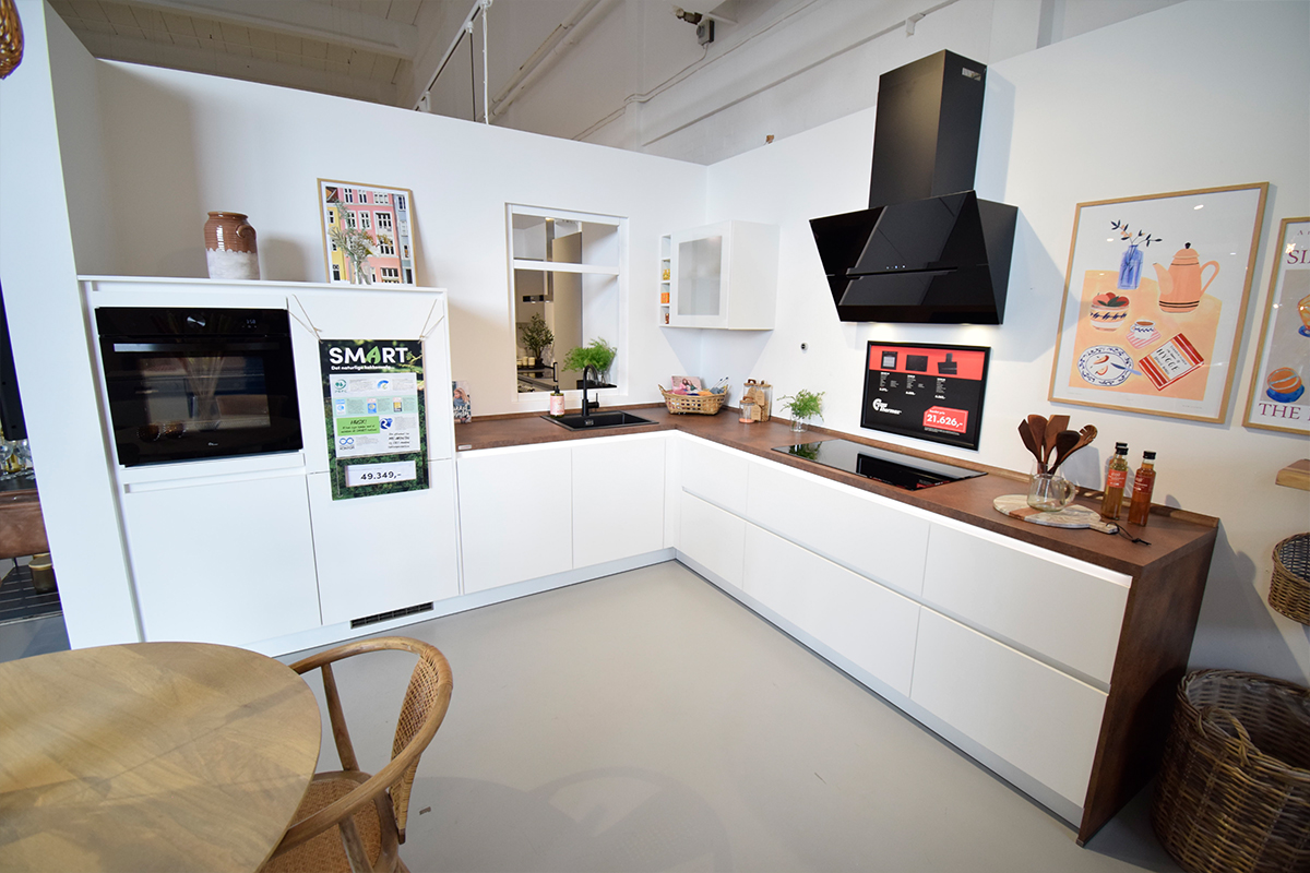 Lækkert udstillingskøkken til salg i Valby