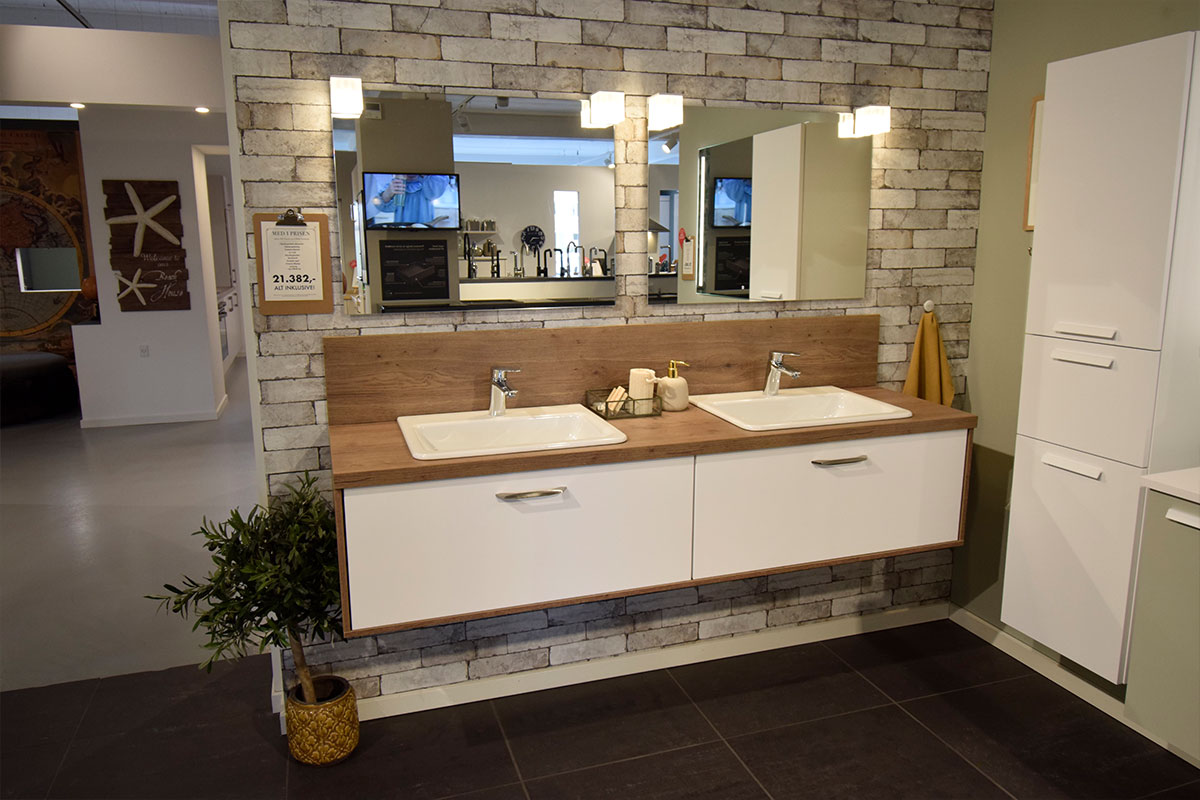 Udstillingsbad til salg i Vordingborg Køkkenet Valby