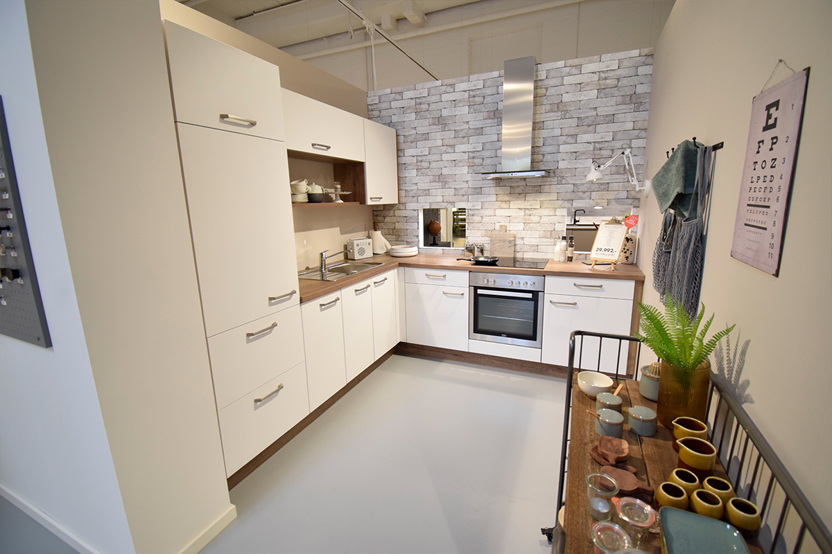 Udstillingsbad til salg i Vordingborg Køkkenet Valby