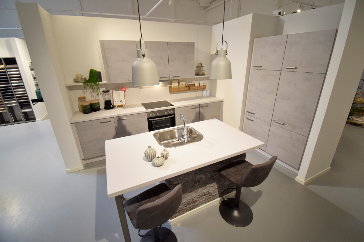 Udstillingsbad til salg i Vordingborg Køkkenet Valby