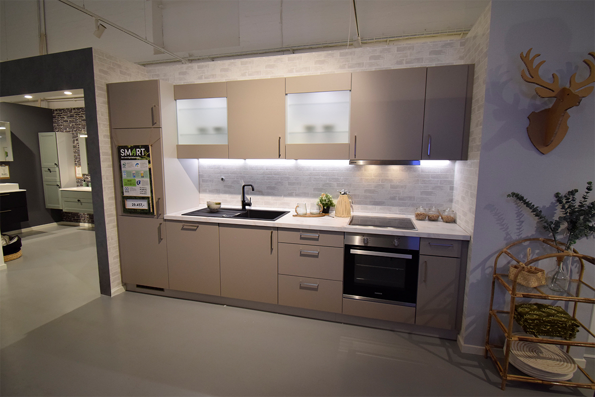 Lækkert udstillingskøkken til salg i Valby