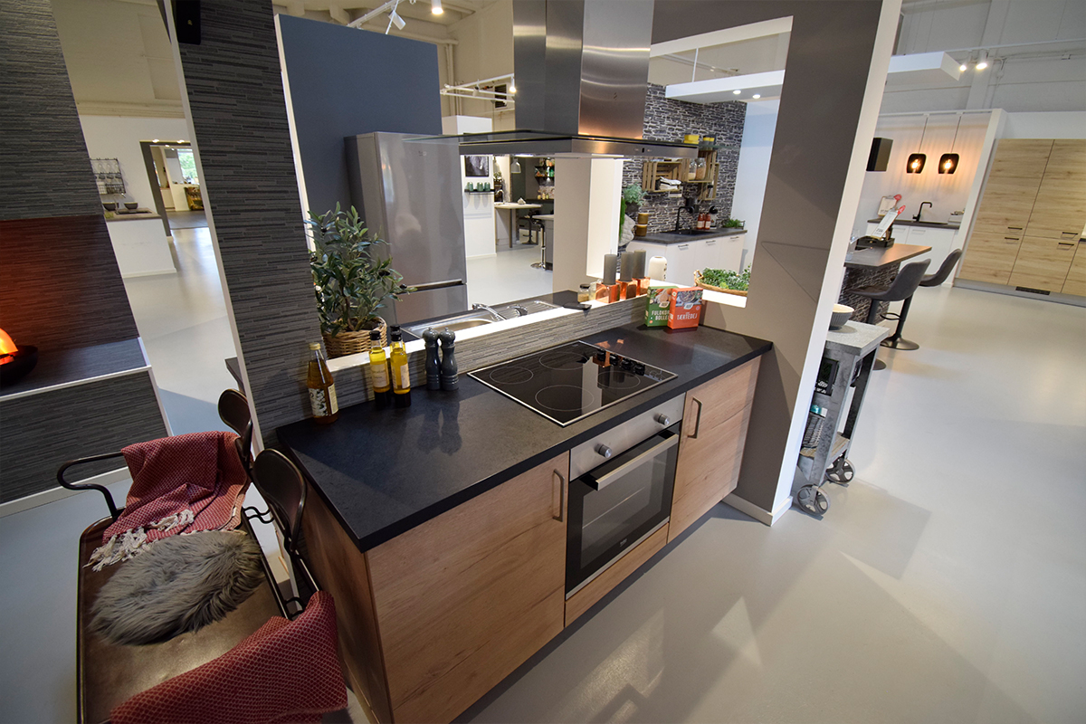 Lækkert udstillingskøkken til salg i Valby