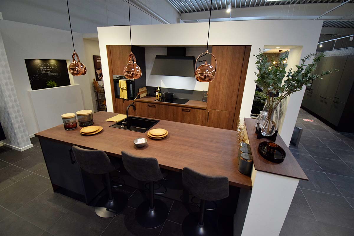 Lækkert udstilling til salg i Viby J