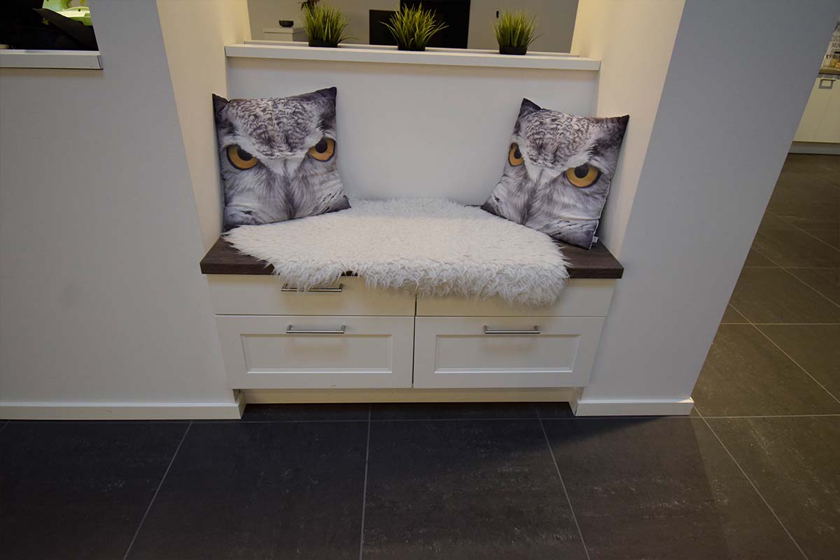 Fint møbel til salg i Viby J