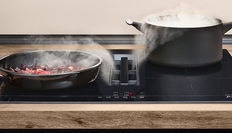 Damp og kondens fra madlavning i et Vordingborg køkken