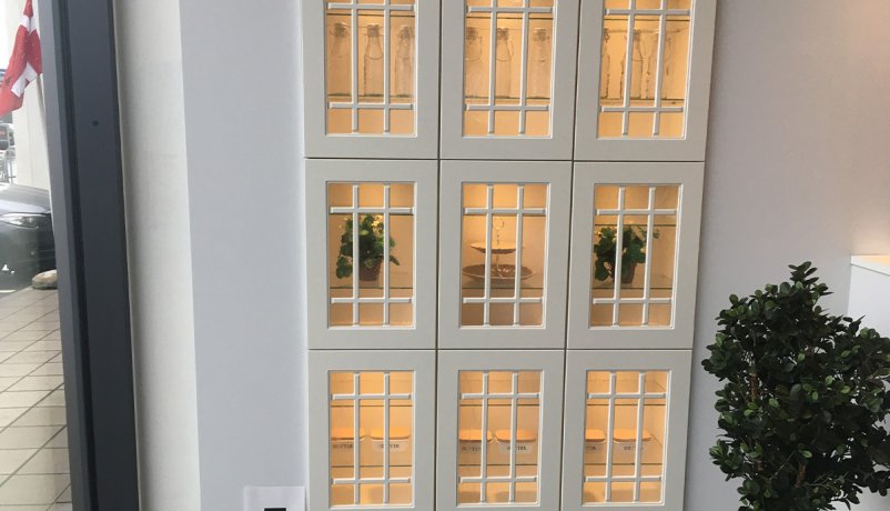 Virkeligt smukt vitrinemiljø