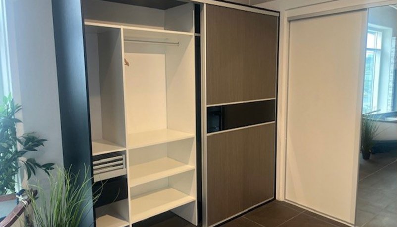 Glostrup - Garderobe, Brun KA