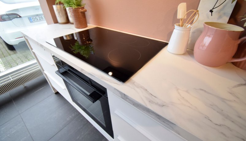 Lækkert udstillingskøkken til salg i Valby