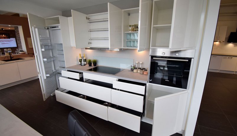 Lækkert udstillingskøkken til salg i Valby