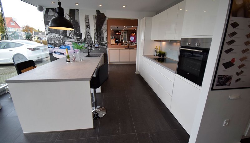 Lækkert udstillingskøkken til salg i Valby
