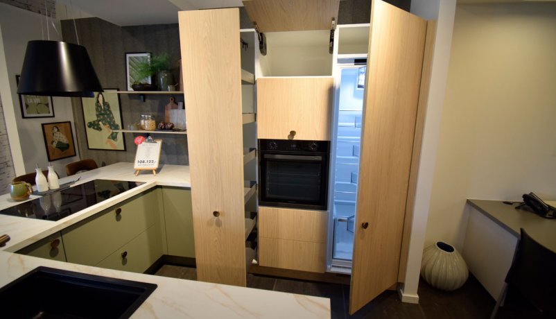 Lækkert udstillingskøkken til salg i Valby