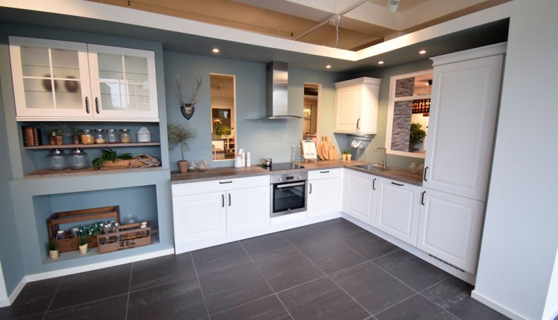 Lækkert udstillingskøkken til salg i Valby