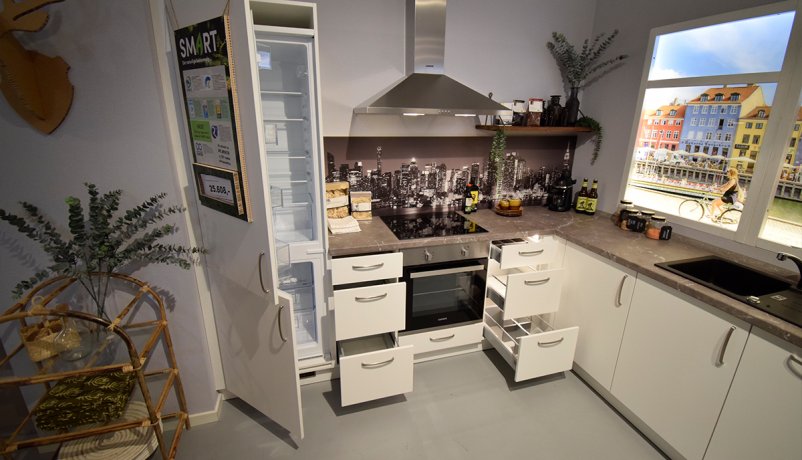 Udstillingskøkken til salg i Vordingborg Køkkenet Valby