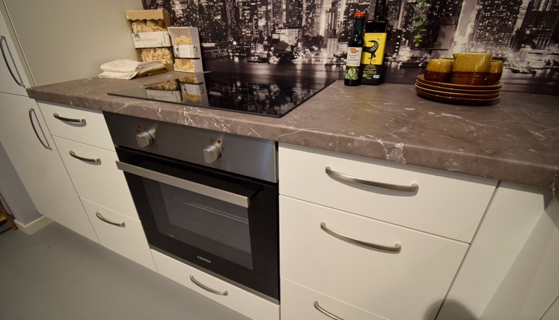 Udstillingskøkken til salg i Vordingborg Køkkenet Valby