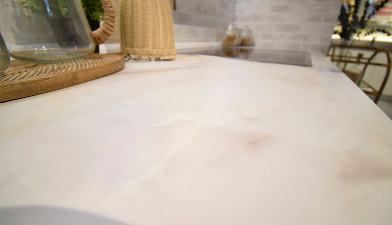 Lækkert udstillingskøkken til salg i Valby