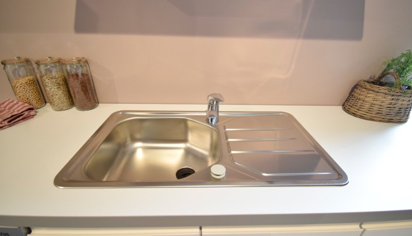 Lækker udstillingskøkken i Valby til Salg