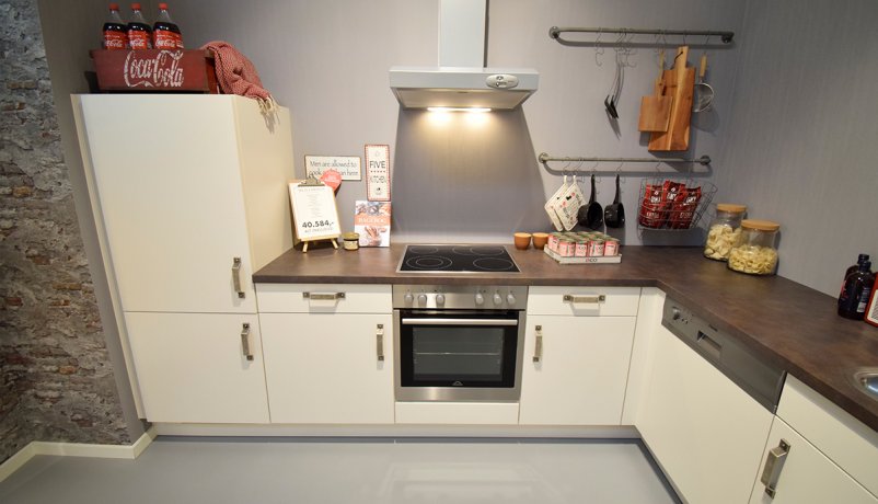 Udstillingskøkken til salg i Vordingborg Køkkenet Valby