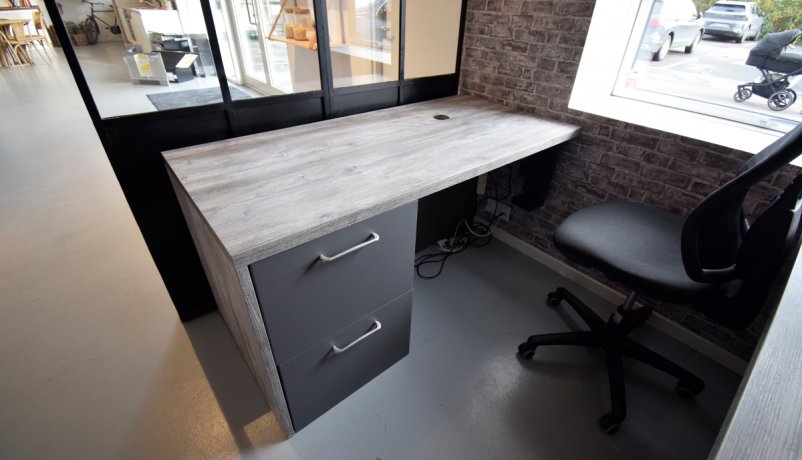 Lækkert udstillingskøkken til salg i Valby