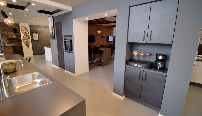 Lækkert udstillingskøkken til salg i Valby