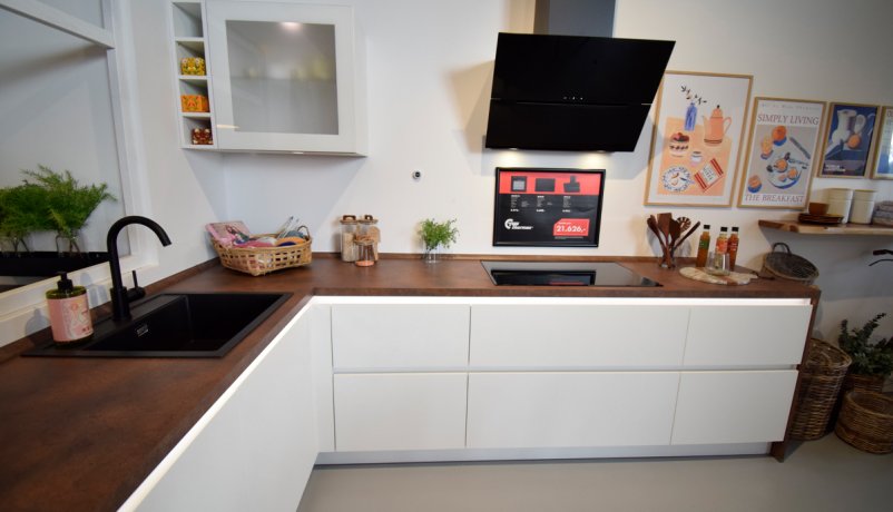 Udstillingsbad til salg i Vordingborg Køkkenet Valby