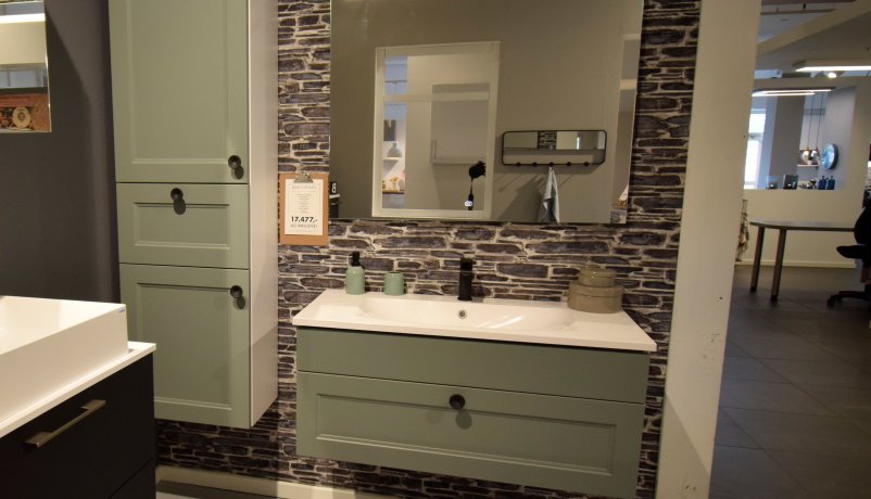 Udstillingsbad til salg i Vordingborg Køkkenet Valby