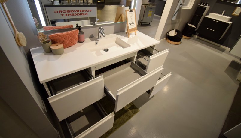 Udstillingsbad til salg i Vordingborg Køkkenet Valby