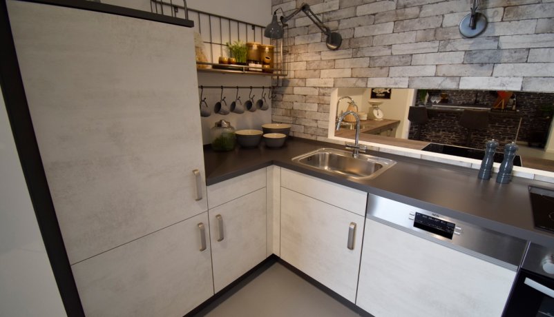 Udstillingsbad til salg i Vordingborg Køkkenet Valby