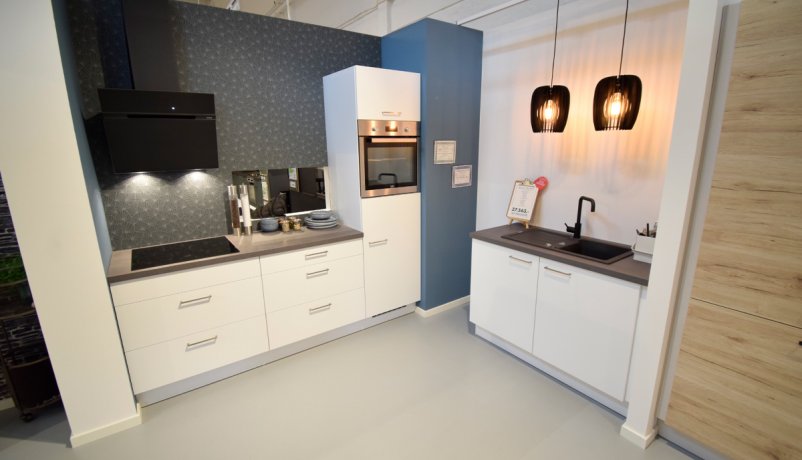 Udstillingsbad til salg i Vordingborg Køkkenet Valby