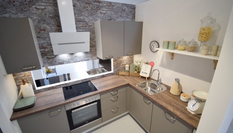 Udstillingsbad til salg i Vordingborg Køkkenet Valby