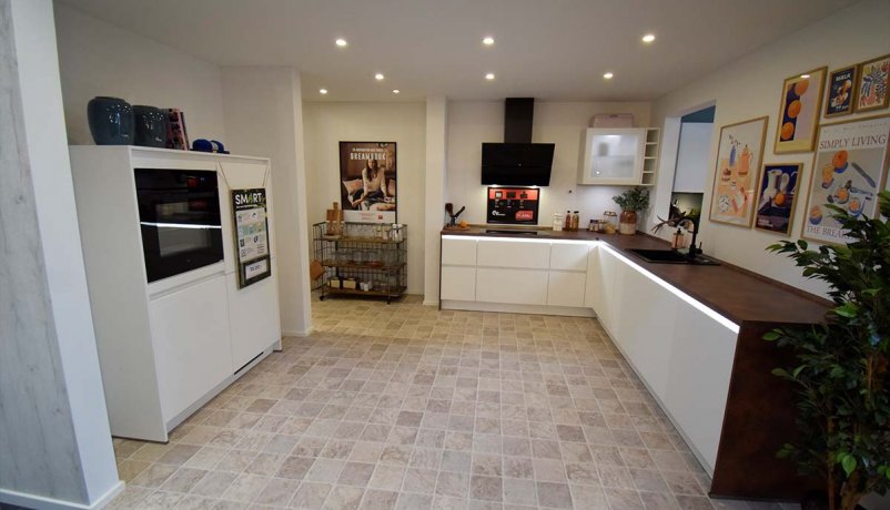 SMARTLINE køkken til salg i Viby J