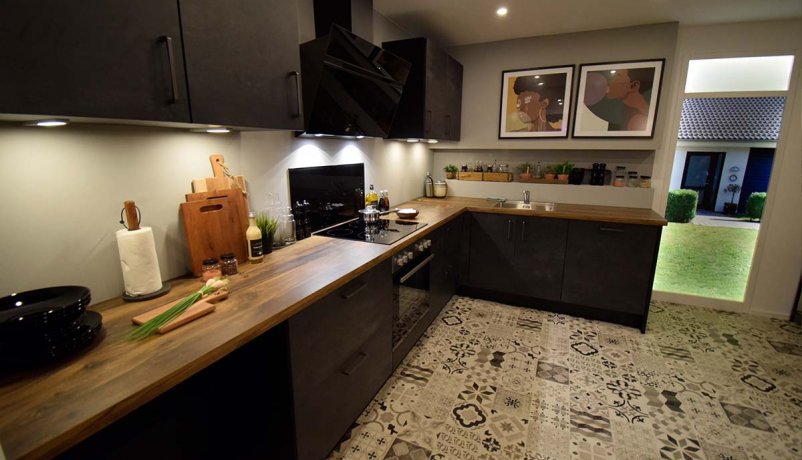 Lækkert rustikt køkken til salg i viby J