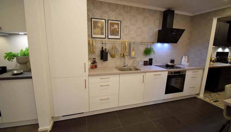 Stilrent ligesidet køkken til salg i Viby J