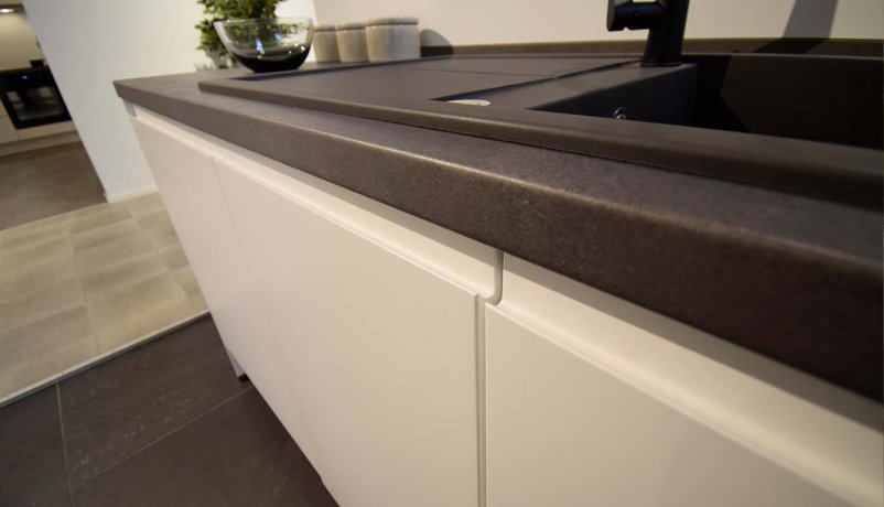 Grebsfrit køkken til salg i Viby J