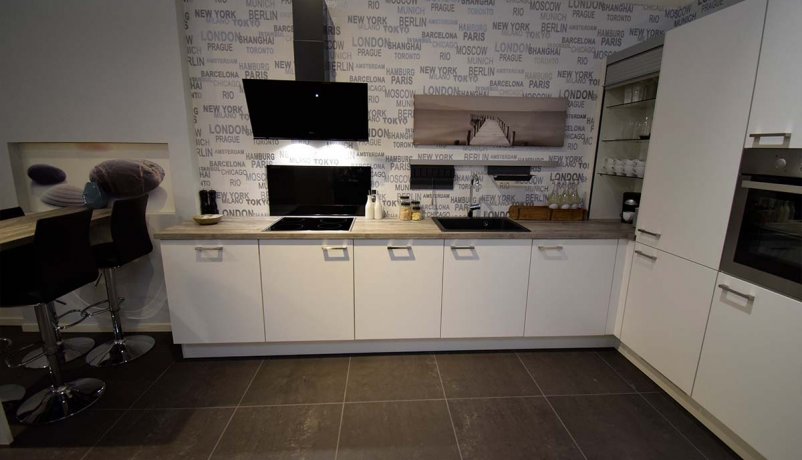 Super lækkert vinkelkøkken til salg i Viby J