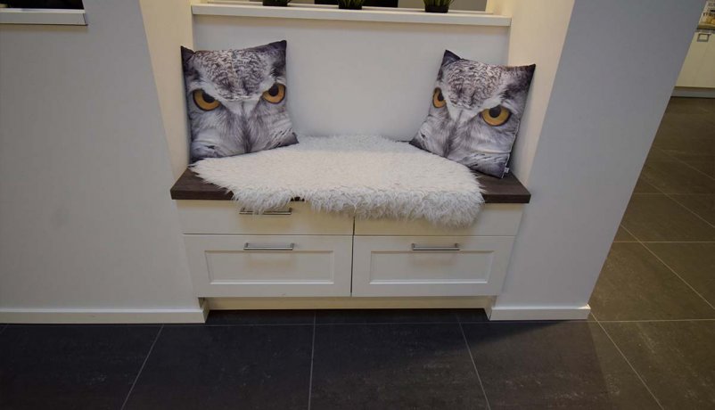 Fint møbel til salg i Viby J