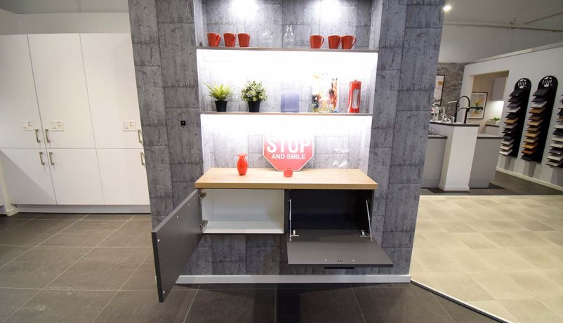 Møbel til salg i Viby J