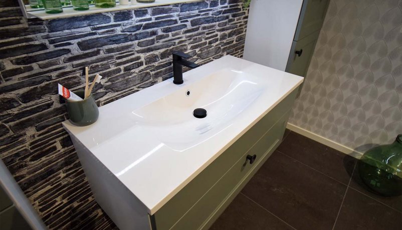 Badmiljø til salg i Vordingborg Køkkenet Viby J