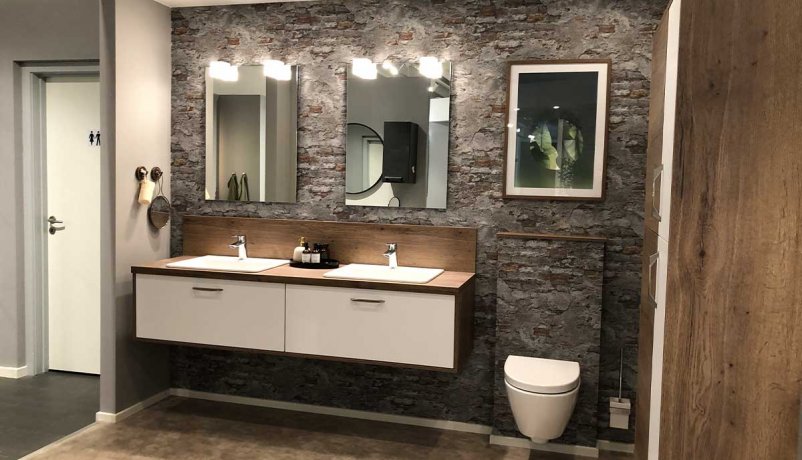 Lækkert bad i moderne design til salg i Esbjerg