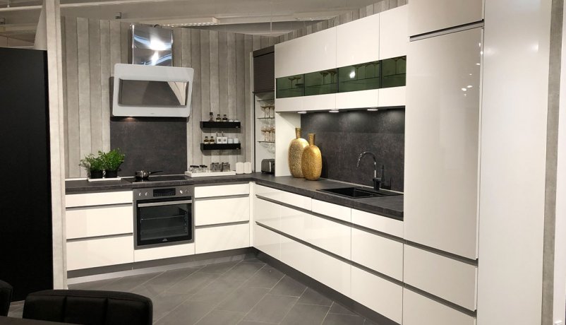 Esbjerg – Focus, White Ultra Highgloss